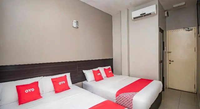 Четырёхместный люкс Hotel O 365 Nice Stay