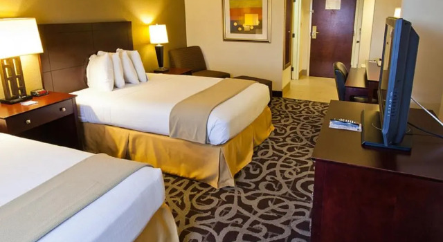 Четырёхместный номер Standard Garner Hotel Murfreesboro West by IHG