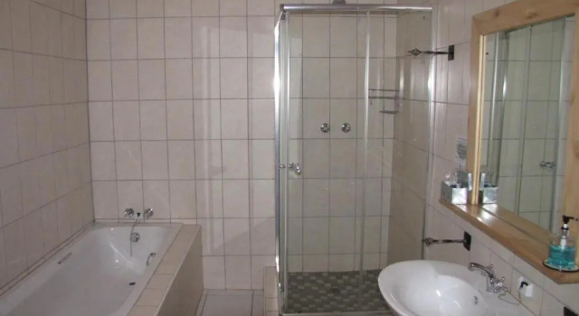 Люкс Deluxe Bel Air Guest House