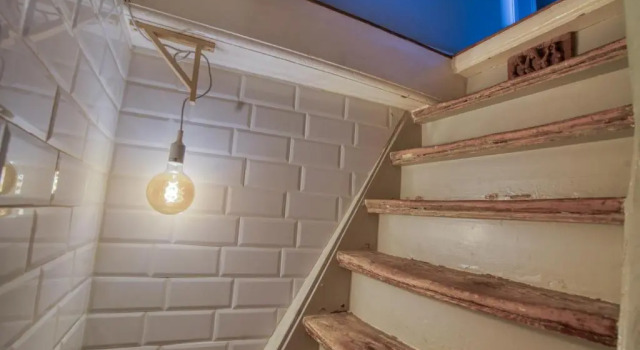 Четырёхместный номер Standard с балконом Attic Monkeys Lodge