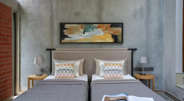 LohonoStays Amani Villa 11B, Забронировать Вилла Отели Кунур с парковкой, Парковка