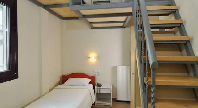 Номер Economy Dryades & Orion Hotel