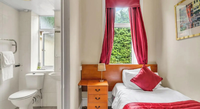 Dial House Hotel