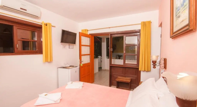 Hotel Cabana Suiça, Забронировать Отель СПА-отели Гуаратуба, рядом с Brejatuba Beach, SPA-услуги