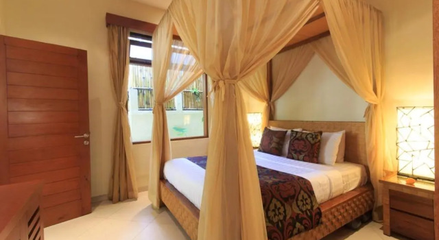 Вилла c 1 комнатой Villa Seriska Seminyak, 5-Star Private Pool Villa, Walk to Dining & Shopping