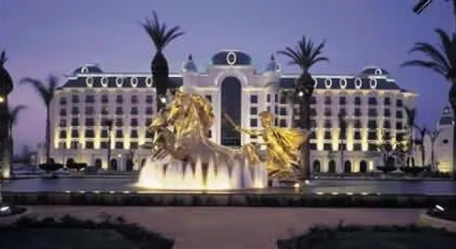 Клубный номер Standard Peermont D'oreale Grande at Emperors Palace