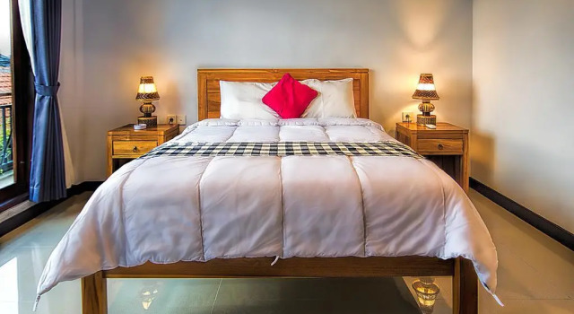 Bali Fullmoon Guesthouse, Book Hotel Billige hoteller i Canggu