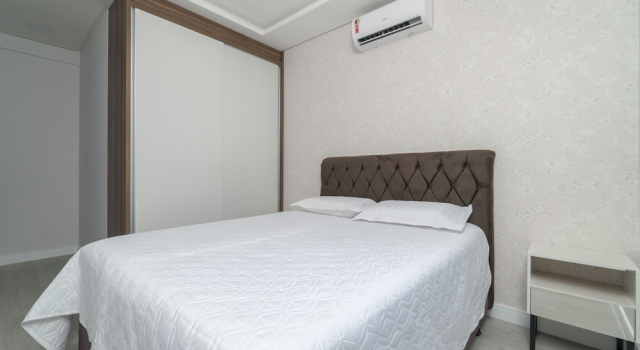 Apartamento 2 Quartos com Piscina - 715