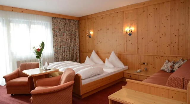 Двухместный номер Deluxe с балконом "Quality Hosts Arlberg Hotel Garni Mössmer"