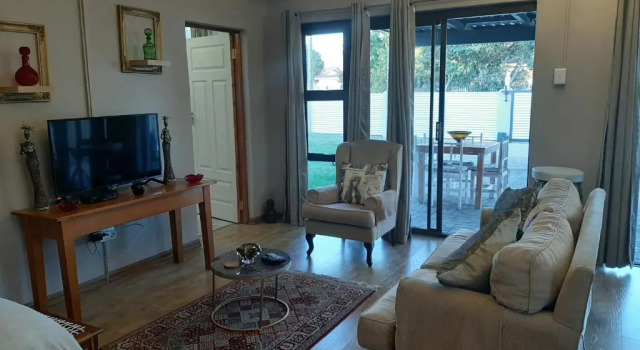 Апартаменты Standard Mrs Catherines Selfcatering Apartment