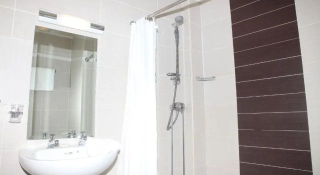 Трёхместный номер Standard Harding Hotel