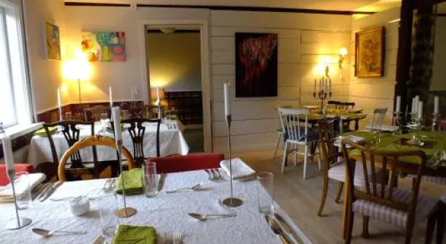 Under Linden, Prenota Bed & breakfast Orkelljunga 