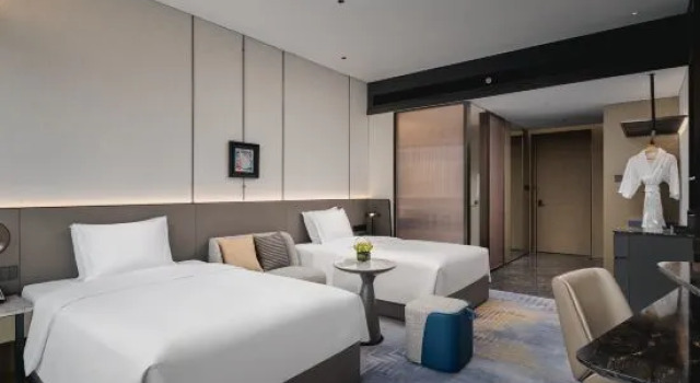 Номер Standard Crowne Plaza Shangluo