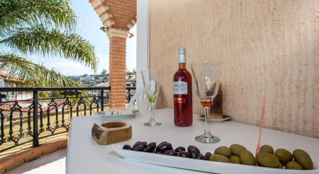 Апартаменты Paradise Bar Apartments