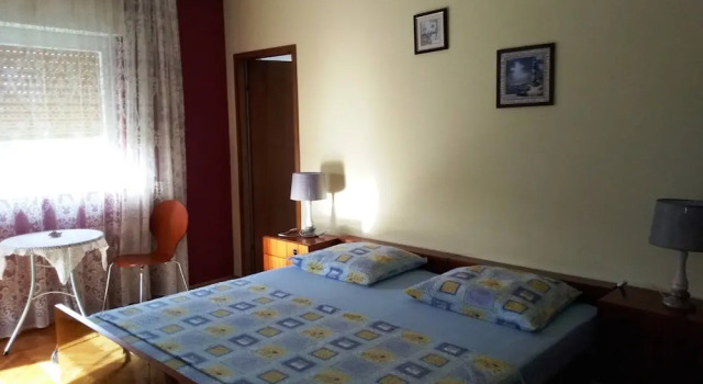 Апартаменты c 1 комнатой с балконом Romantic Apartment With Sea View Vinišće, Dalmatia