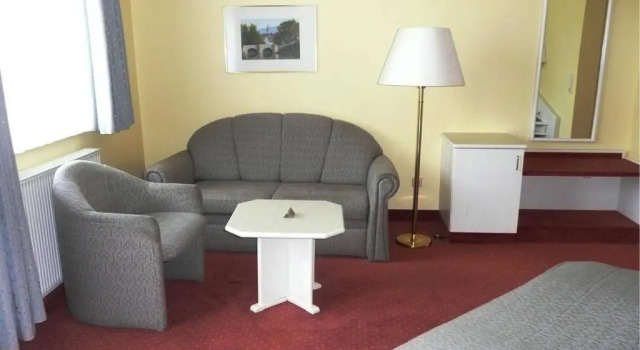 Двухместный номер Comfort с балконом и с видом на реку Hotel Garni Günther