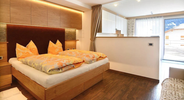 Apartment 4 Holiday - Apartment Mujnei