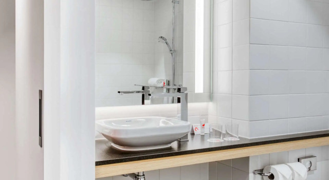 Двухместный номер Standard IntercityHotel Hannover Hauptbahnhof-Ost