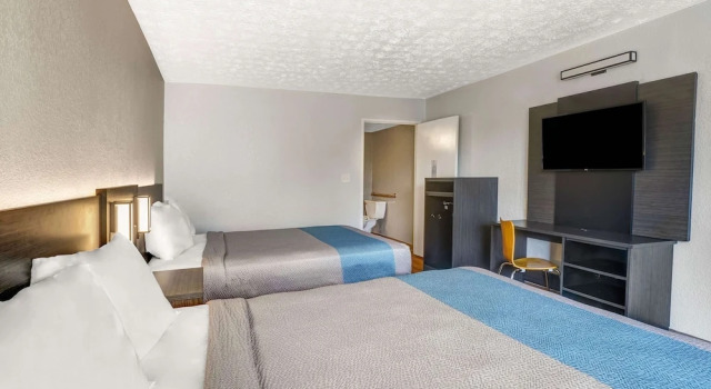 Двухместный номер Standard Motel 6 Lexington I-75 Hamburg