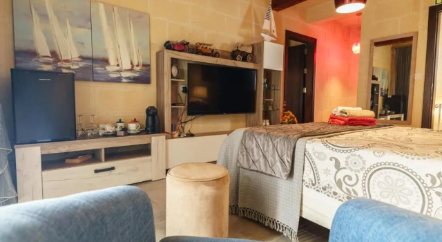 Люкс Deluxe Ajuga Luxury Boutique B&B