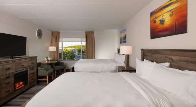 Четырёхместный номер Standard Harbor Shores on Lake Geneva