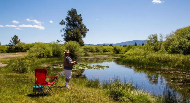 Bend-Sunriver Camping Resort Two-Bedroom Cabin 7, Buchen Sie Campingplatz Camping & Glamping in Oregon, Campingplatz
