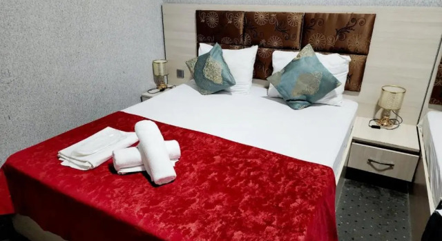 Номер Economy Golden Rose Hotel