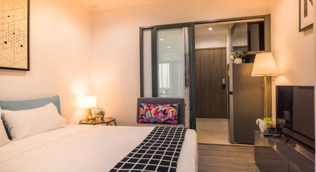 Roomme Hospitality The Rich Branch, Забронировать Отель Отели Бангкока с парковкой, рядом с Станция наземного метро Krung Thon Buri, Парковка