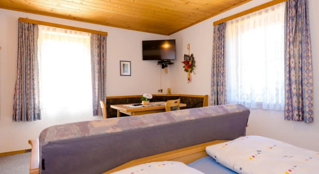 Gasthaus Fiedlwirt, Rezervasyon Otel Obdach Styrian Zirbenland