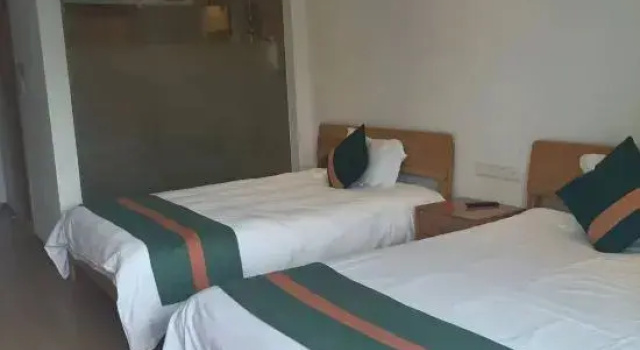 Po Li Fengyin Seaview Hotel, Book Hotel Hoteller i Zhoushan med parkering, Parkering