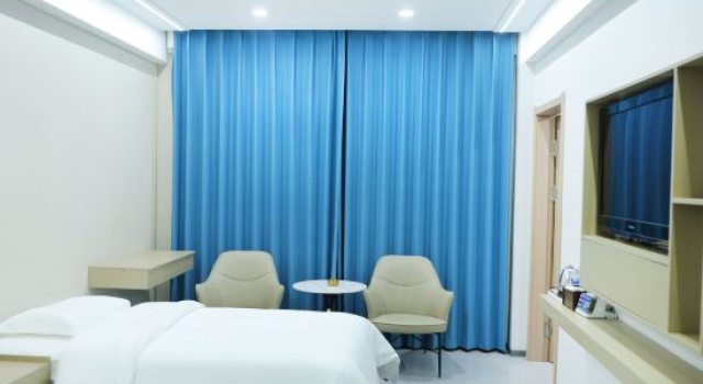 Люкс Deluxe Jingbian Zhongbang Fashion Hotel