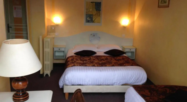 Трёхместный номер Standard Hôtel Miramar