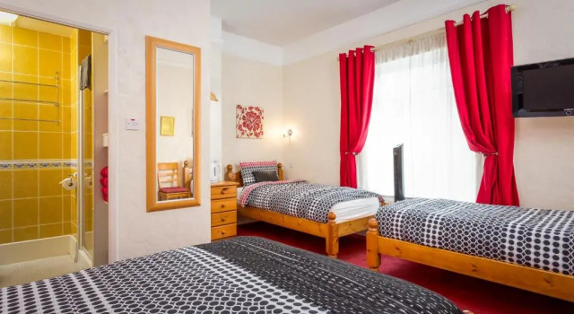 Семейный номер Standard Arden Park Ensuite Rooms