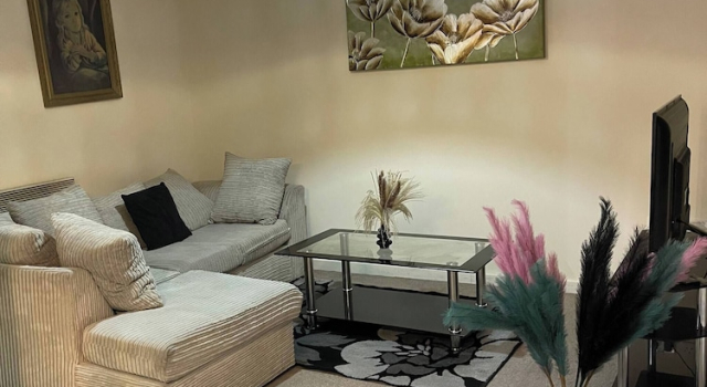 Апартаменты Casa Centro 2bed Apartment With Fastwifi & Free Parking