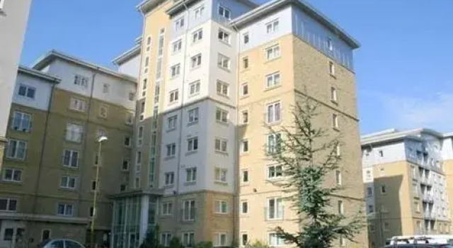 City and Castle View Apartment