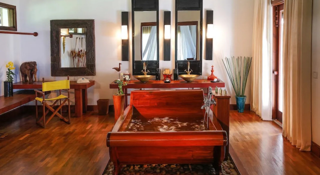 Вилла NgapaliI Bay Villas & Spa