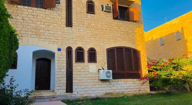 Summer villa for families and friends on the beach, Book Villa Hoteller i Marsa Matrouh med parkering, Parkering