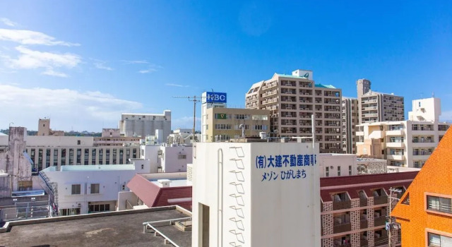 Mr.KINJO in VIOLETTE East Town 2, Забронировать Отель Наха Окинава, рядом с Здание администрации префектуры Окинавы