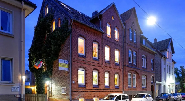 Moltkestrasse 89, Забронировать Апартаменты/квартира Хильдесхайм Weser Uplands, рядом с Нижнесаксонский театр