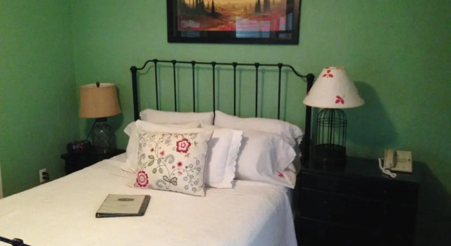 Номер Standard с красивым видом из окна Mango Inn Bed and Breakfast
