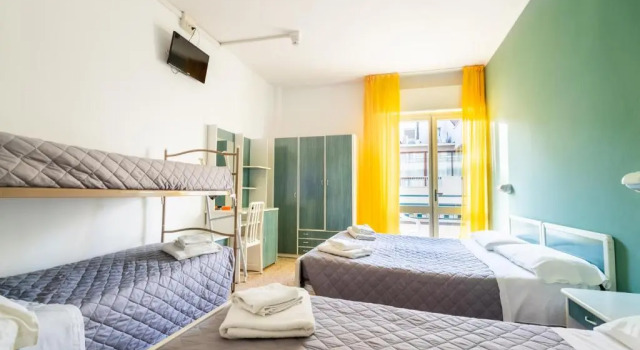 Трёхместный номер Standard Hotel Viscount