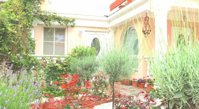 YOX apartment 4, Varaa Huoneisto Oradea 