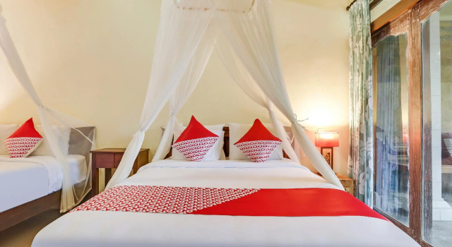 Двухместный люкс OYO 90640 Agung Kartini Villa