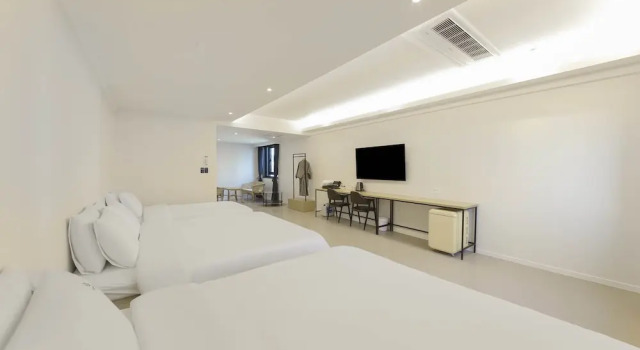 Трёхместный семейный номер Standard Bonatree Hotel