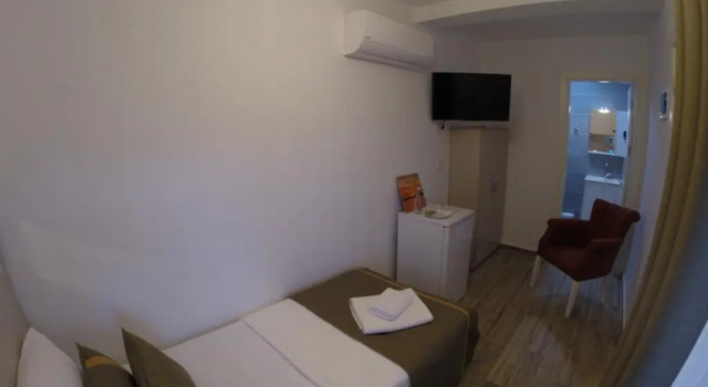 Yakamoz Otel, Забронировать Отель Отели Урла с парковкой, Парковка