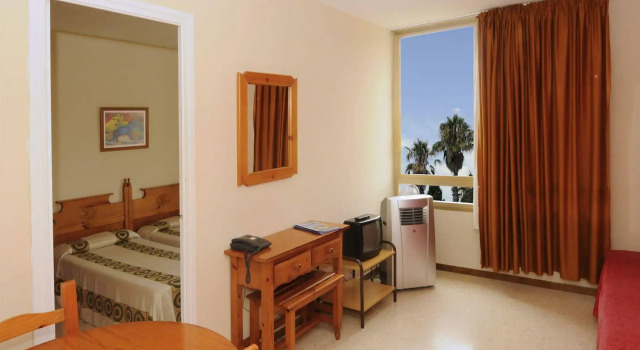 Htop Paradis Park Suites, Забронировать Отель Отели Пинеда-де-Мар с завтраком, Завтраки