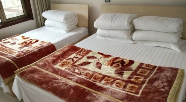 Wutaishan Xianrenju Inn, Book Hotel Wutai Shanxi