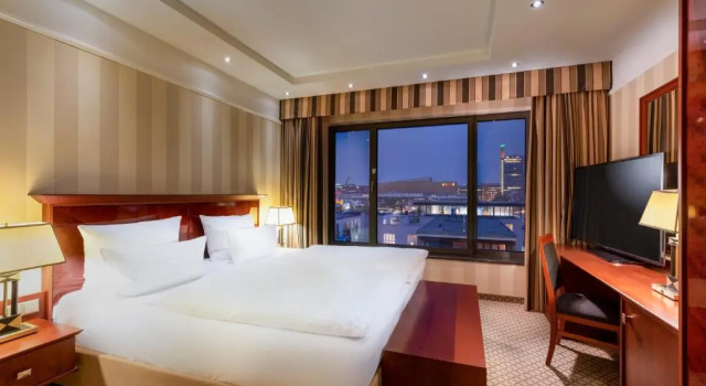 Двухместный люкс Superior c 1 комнатой JW Marriott Hotel Berlin