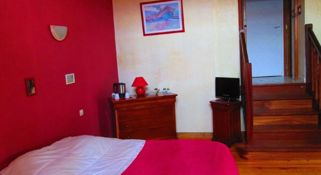 House With 2 Bedrooms in Villardonnel, With Enclosed Garden, Забронировать Отель Отели Виллардоннель с парковкой, Парковка