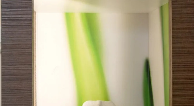 Четырёхместный номер Comfort с балконом Oxygen Lifestyle Hotel
